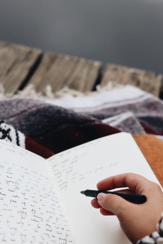JOURNALING PROMPTS FOR MENTAL HEALTH